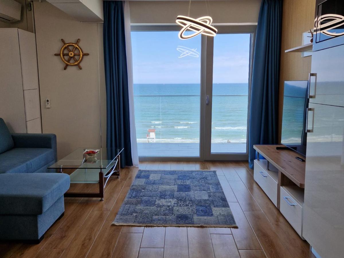 דירות Năvodari Promenada Sea View מראה חיצוני תמונה