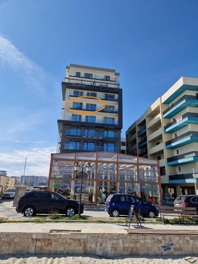 דירות Năvodari Promenada Sea View מראה חיצוני תמונה
